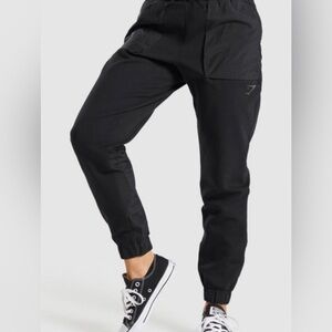 Women's Gymshark Venture V2 Black Sweatpants